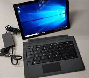 M.S. Surface Pro 7/ 12.'5" Touch/ 10th gen i5/ 8 GB / 256 GB/ Legit Win 11 Pro